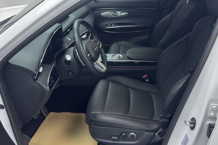 Used Genesis GV70 2023 2.5T Two-Wheel Drive Luxury Edition
