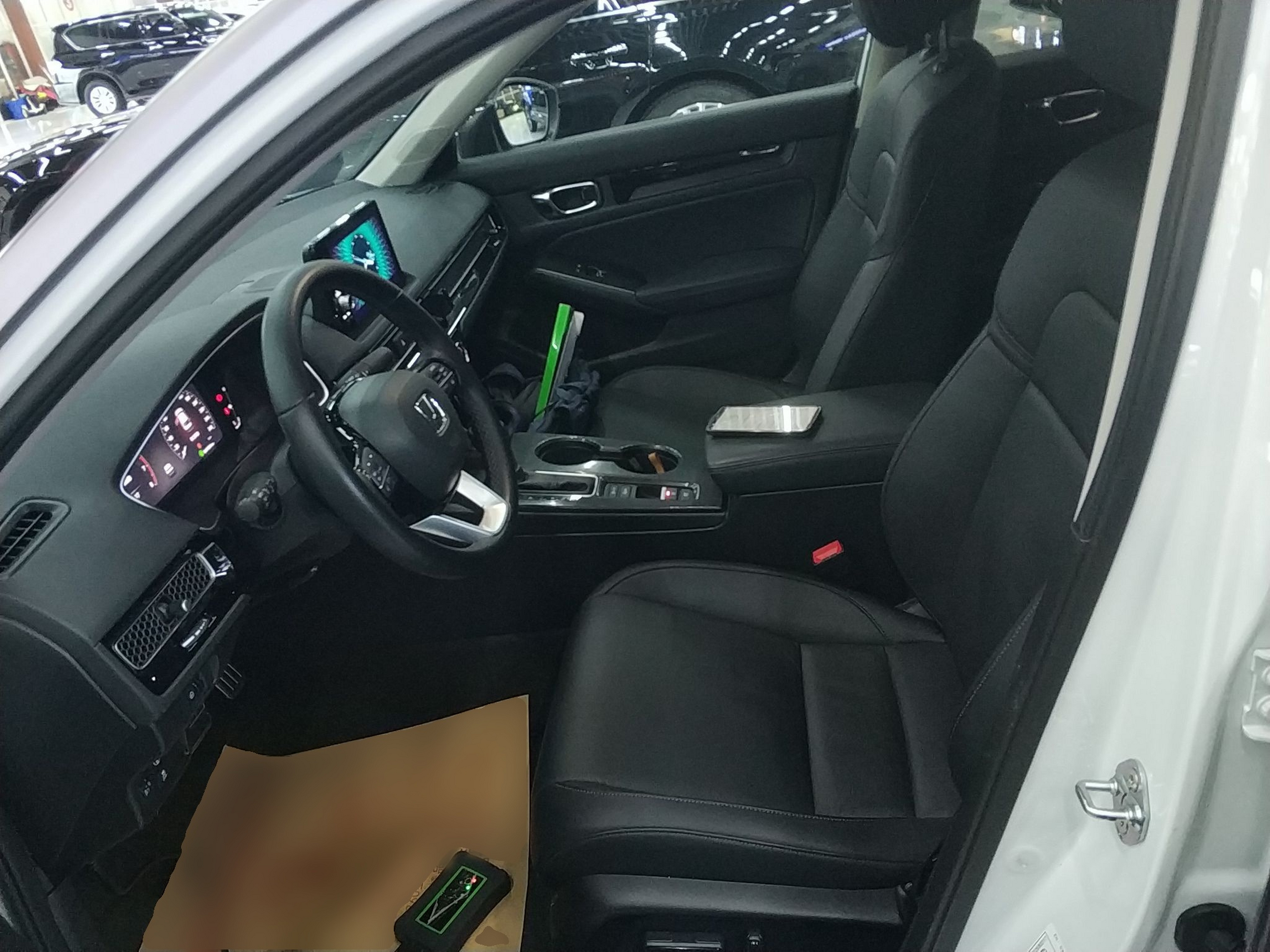 Переднее сиденье в автомобиле