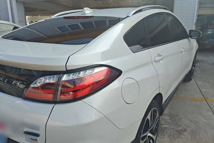 Used Venucia T90 2017 2.0L CVT Leading Edition
