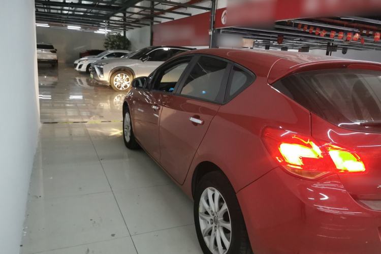 Used Buick GT 2014 XT 1.6L Automatic Fashion Edition
