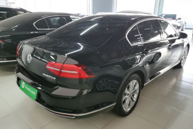 Used Volkswagen Magotan 2017 330TSI DSG Luxury Model
