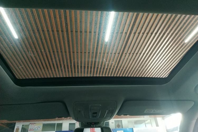 Used Mercedes-Benz M-Class 2014 ML 400 4MATIC Dynamic Model
