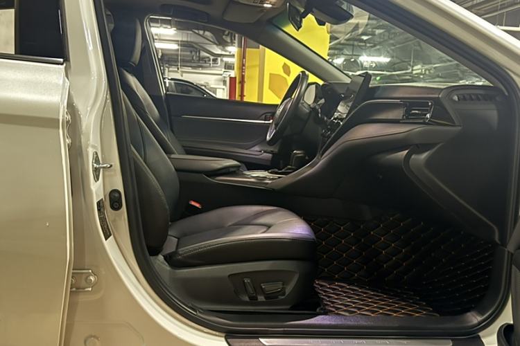 Used Toyota Camry 2023 2.5G Luxury Edition
