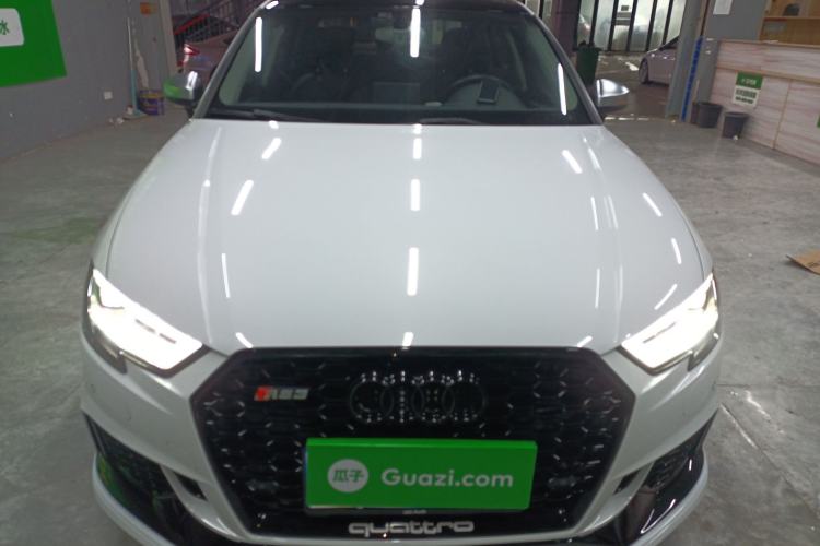 Used Audi A3 2015 Limousine 35 TFSI Millionth Anniversary Enjoyment Model