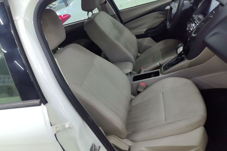 Used Ford Focus 2017 Sedan 1.6L Automatic Comfort Plus SmartDrive Edition
