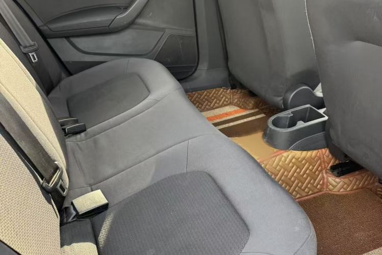 Used Volkswagen Santana 2013 1.6L Automatic Fashion Edition