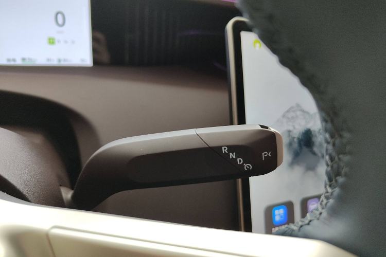 Used  11 2025 Ultra Extended-Range Edition
