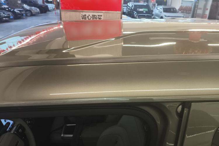 Used  V23 2025 401 Two-Wheel Drive Advanced Edition
