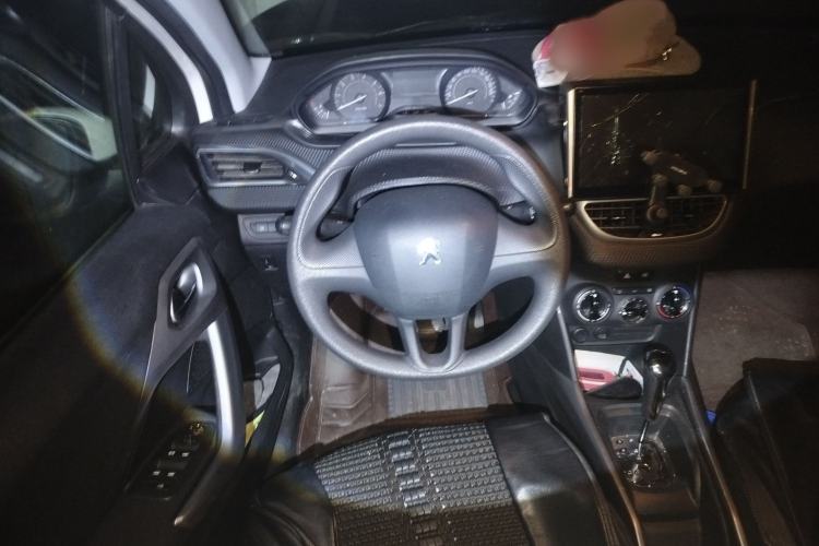 Used Peugeot 2008 2015 1.6L Automatic Playcool Edition