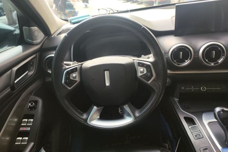 Used Wey VV6 2018 2.0T Two-Wheel-Drive Ultra-Luxury Version China V Standard