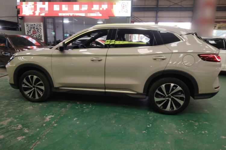 Used BYD Song PLUS New Energy 2023 Champion Edition EV 605KM Flagship PLUS