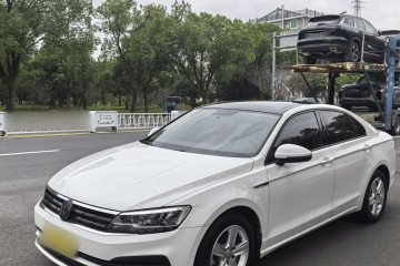 Used Volkswagen Lamando 2019 230TSI DSG Fashion Edition China VI