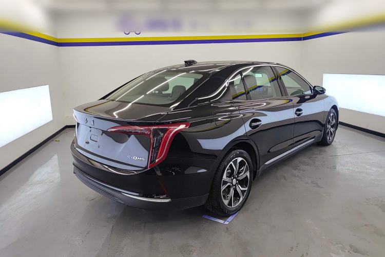 Used Hongqi E-QM5 2023 Base Travel Edition
