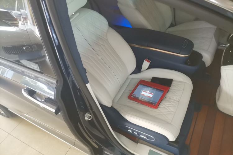 Used Buick GL8 2020 Avenir Avia Four-Seat Luxury Edition