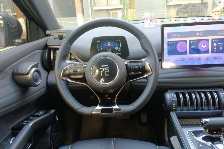 Used BYD Yuan PLUS 2024 Honor Edition 430KM Beyond Model
