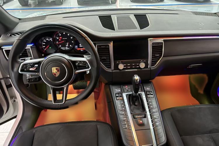 Used Porsche Macan 2017 Macan 2.0T
