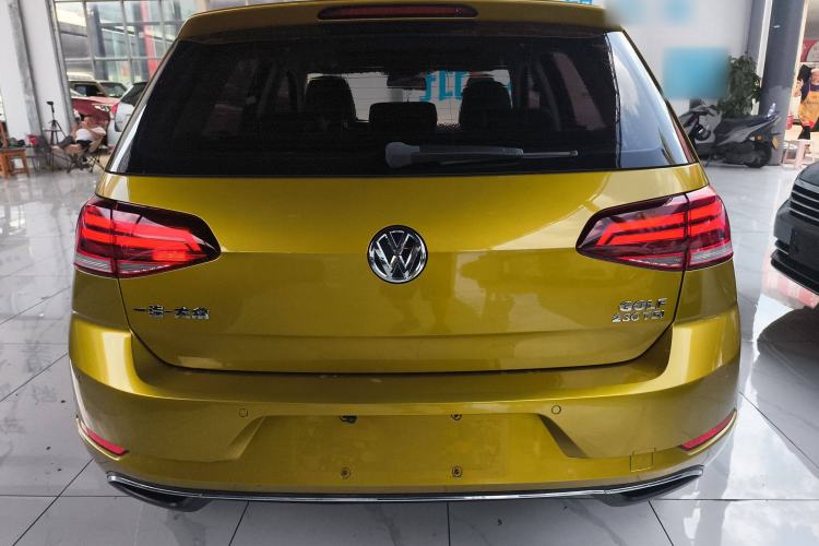 Used Volkswagen Golf 2018 230TSI Automatic Comfort Model
