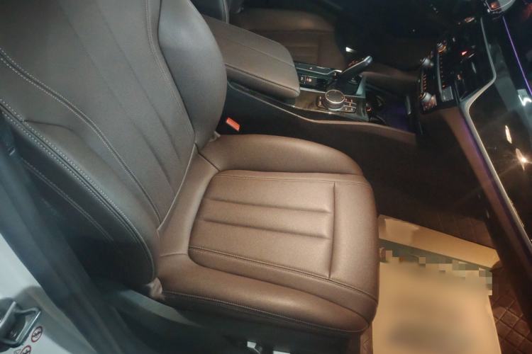 Used BMW 5 Series 2020 525Li M Sport Package