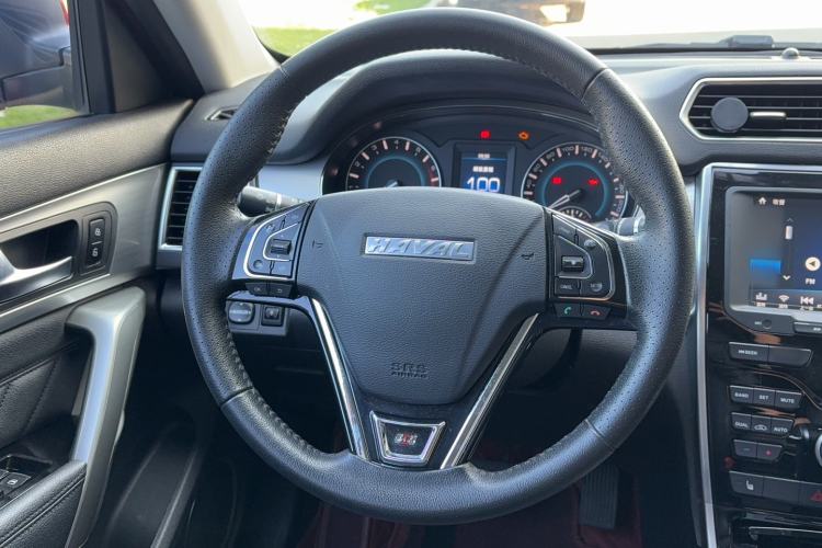 Used Haval H2 2016 Red-Label 1.5T Automatic Two-Wheel Drive Luxury Model
