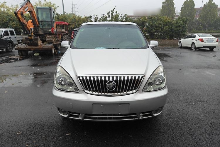 Used Buick GL8 2014 2.4L Comfort Edition
