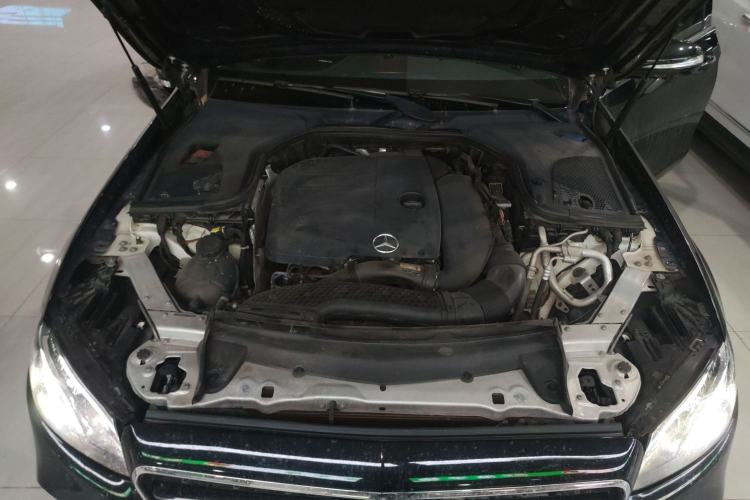 Used Mercedes-Benz E-Class 2020 E 300 L Sporty and Stylish Model
