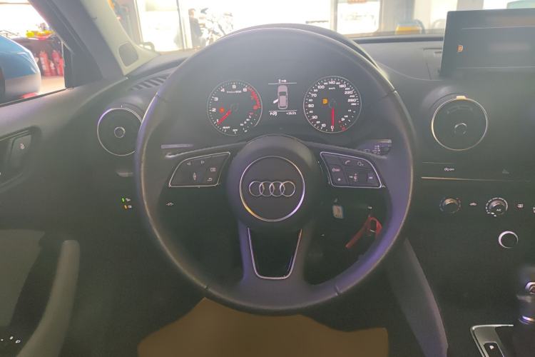 Used Audi A3 2018 30th Anniversary Edition Sportback 35 TFSI Ambition Model
