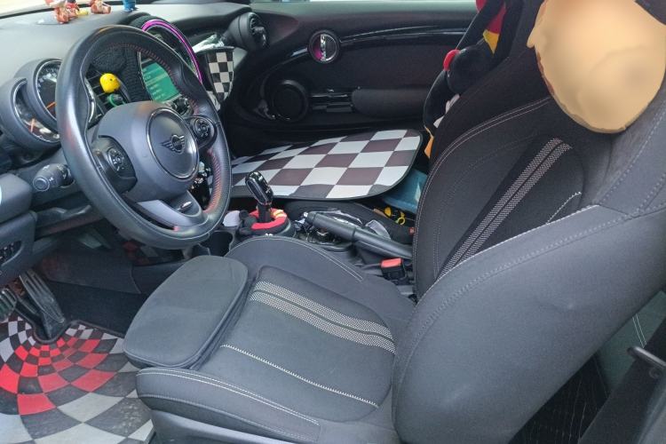 Used  MINI 2018 1.5T COOPER Racing Driver