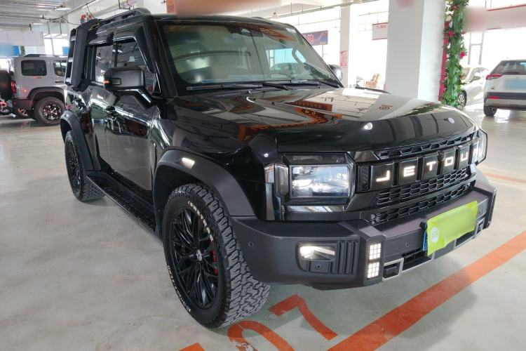 Used JETOUR Traveler 2023 2.0T All-Wheel Drive CrossPRO+
