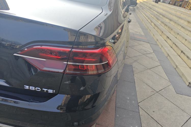 Used Volkswagen Phideon 2018 380TSI Two-Wheel Drive Business Edition