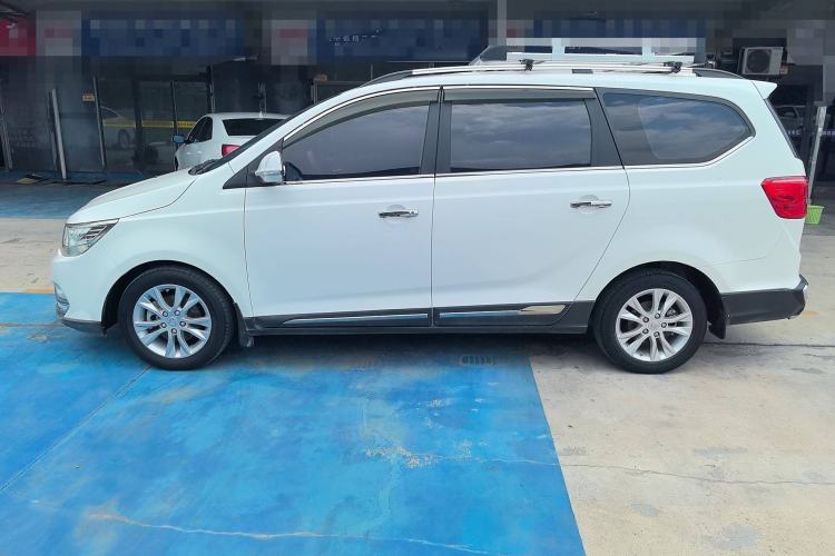 Used Baojun 730 2016 1.5T Manual Luxury Edition 7 Seats