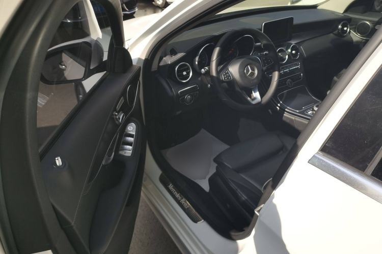 Used Mercedes-Benz C-Class 2017 Facelift C 200 L Sport Edition