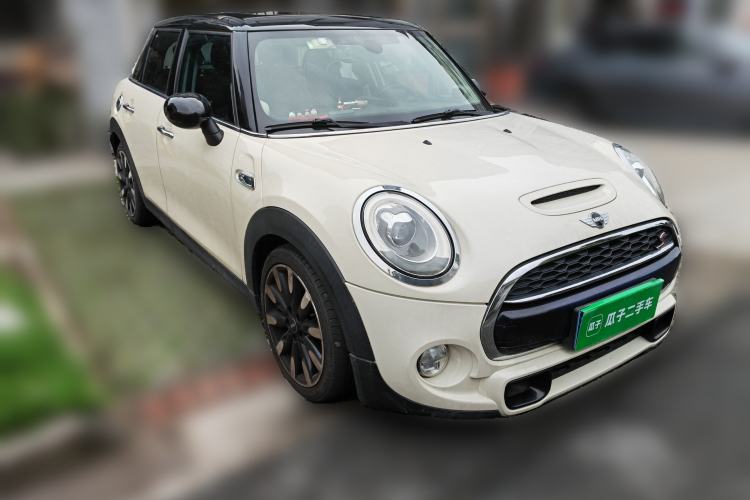Used MINI MINI 2015 2.0T COOPER S Five-Door Edition
