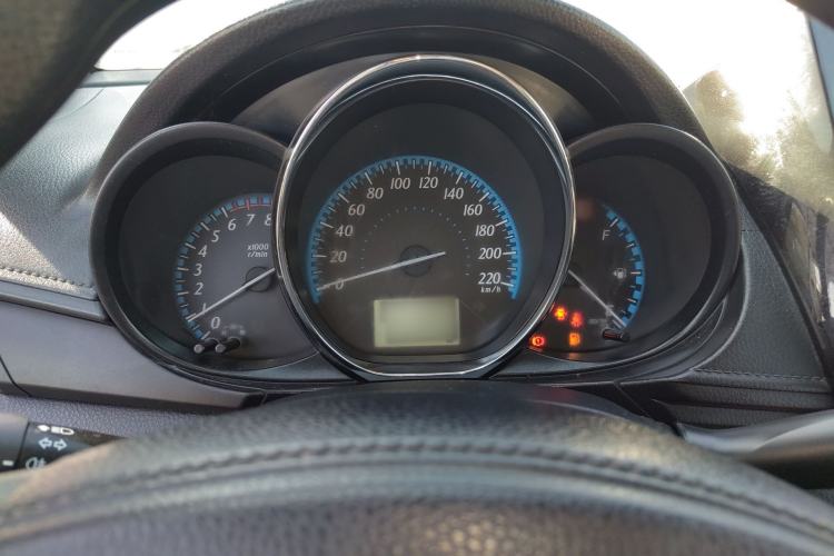 Used Toyota YARiS L 2016 Revised 1.5E CVT Charming Edition