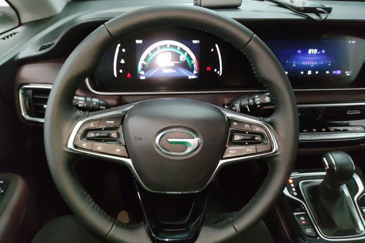 Used GAC Trumpchi M6 2023 PRO 270T DCT Luxury Edition
