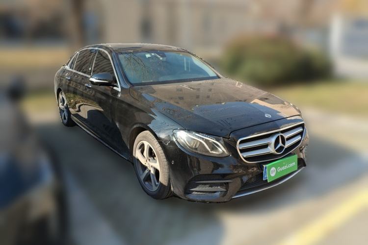 Used Mercedes-Benz E-Class 2019 E 300 L Sporty and Stylish Model