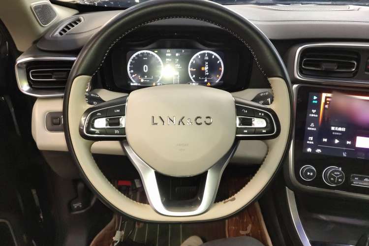 Used Lynk & Co 01 2019 2.0T Two-Wheel Drive Zhaopu Version China VI Standard