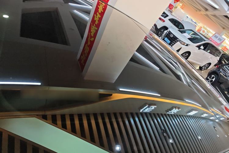 Used Mercedes-Benz E-Class 2022 Updated E 300 L Luxury Edition
