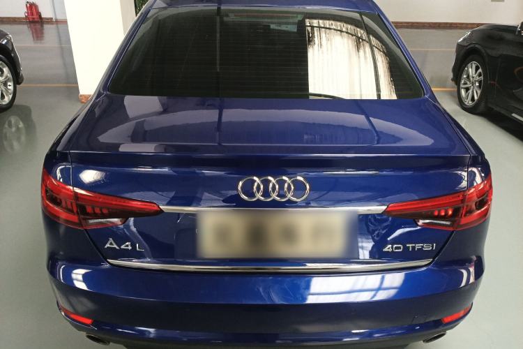 Used Audi A4L 2017 Plus 40 TFSI Ambition Model
