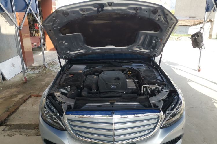 Used Mercedes-Benz C-Class 2015 C 200 L