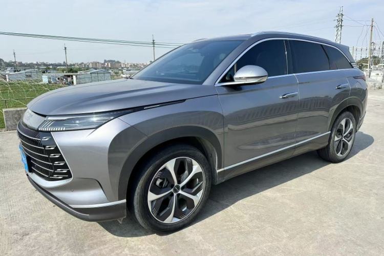 Used BYD Frigate 07 2023 DM-i 100KM Prestige Model
