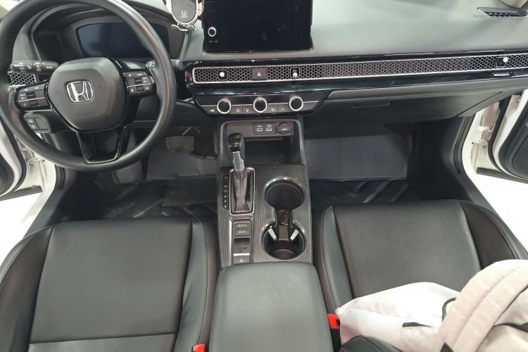 Used Honda Civic 2023 240TURBO CVT Dynamic Edition

