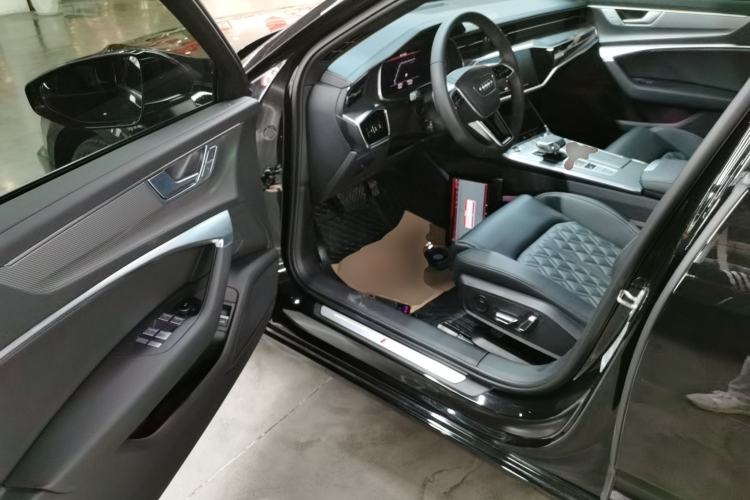 Used Audi A6L 2025 Revised 45 TFSI Prestige Dynamic Edition
