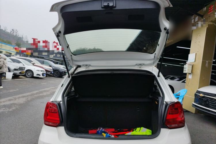 Used Volkswagen Polo 2018 1.5L Automatic Enjoyment Model
