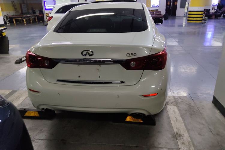 Used Infiniti Q50L 2016 2.0T Enjoyment Edition
