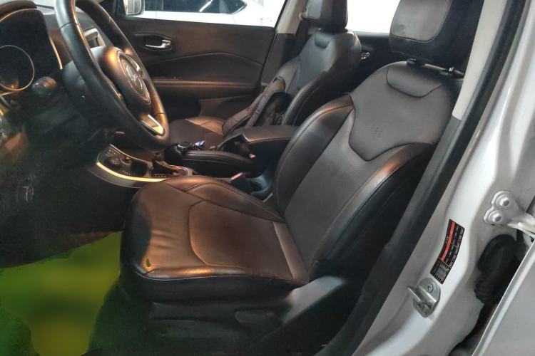 Used  Compass 2017 200T Automatic Family Enjoyment Four-Wheel Drive Edition
