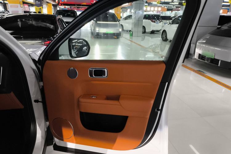 Used Li Auto L7 2024 Ultra Model
