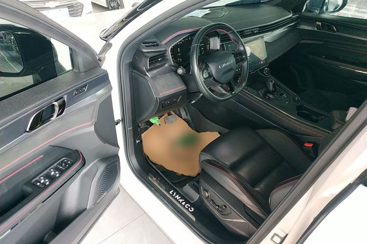 Used Lynk & Co 05 2022 2.0TD Four-Wheel Drive Dynamic Halo
