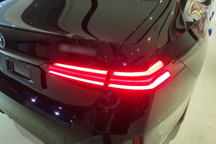 Used BMW 5 Series 2025 530Li Luxury Edition M Sport Package
