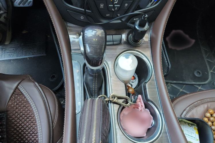 Used Buick Envision 2016 20T Two-Wheel-Drive Elite Model
