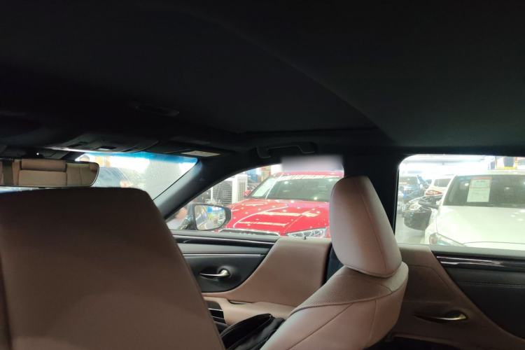 Used Lexus ES 2021 300h Excellence Edition